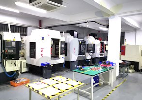 CNC加工中心